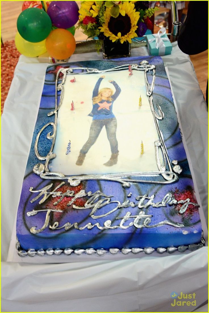 12 Photos of Com Sam And Cat Cakes