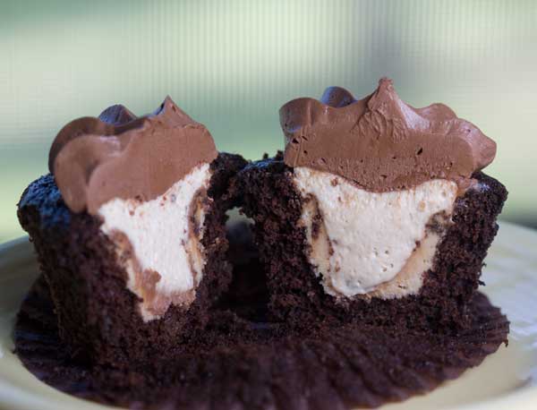 Chocolate Peanut Butter Pie Cupcakes