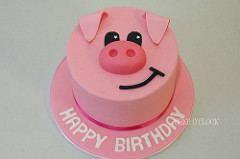 Cute Pig Cake