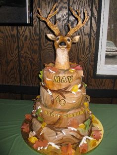 Deer Hunting Themed Birthday Cakes