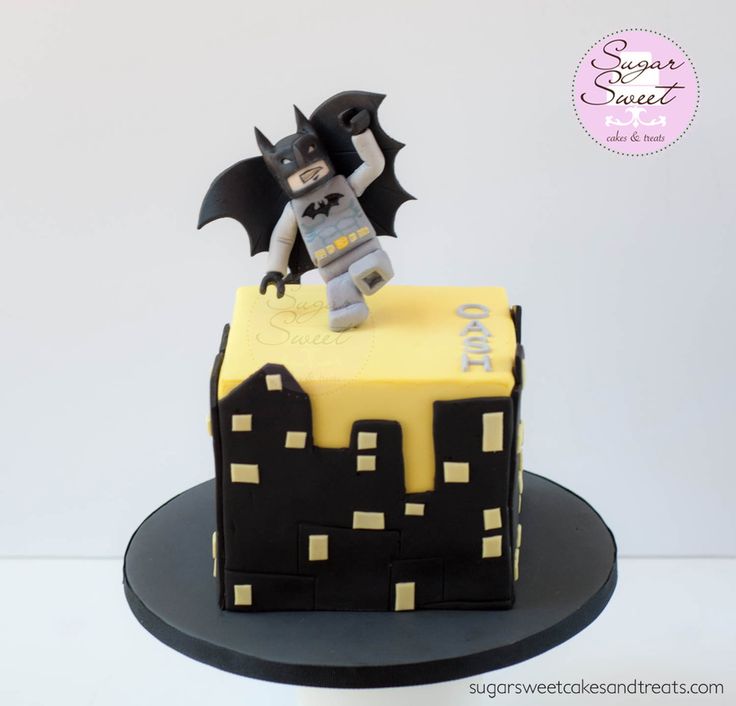 LEGO Batman Cake