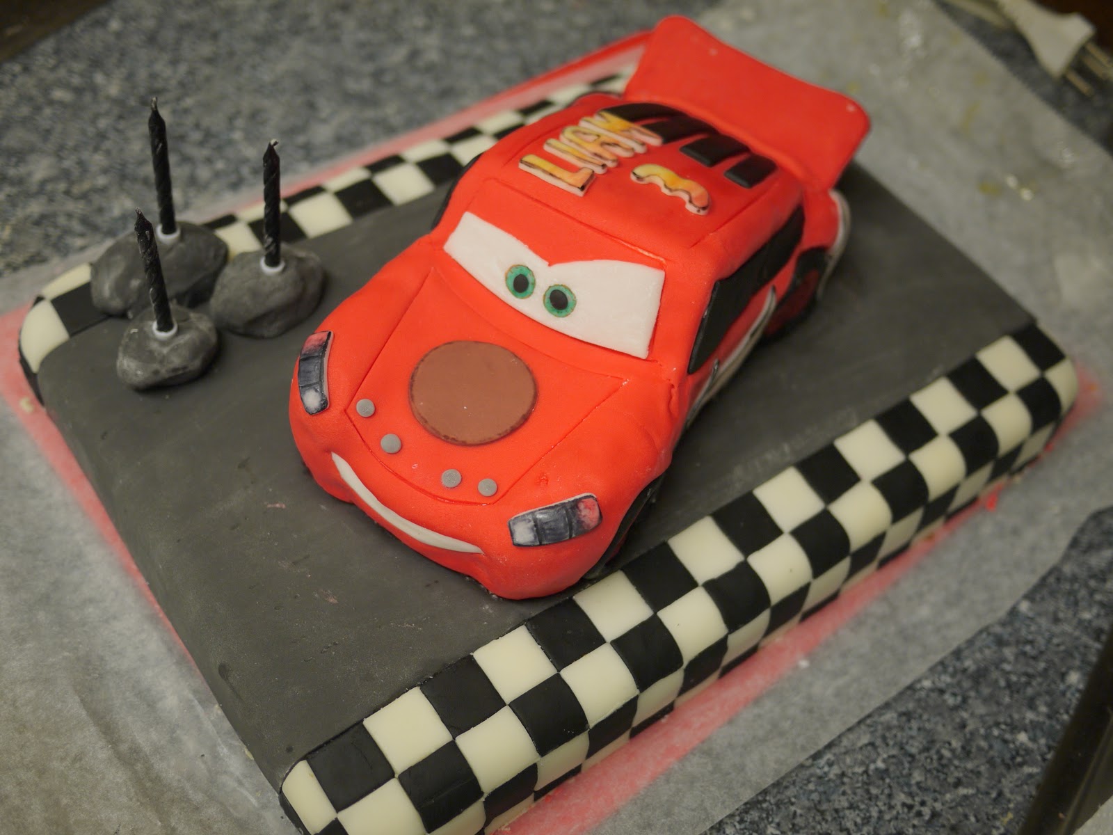 Lightning McQueen Cake