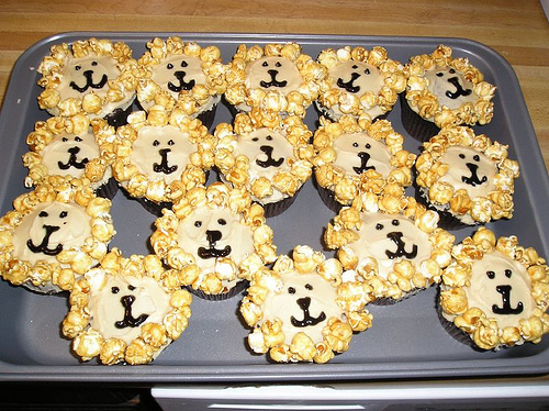 Lion Cupcakes