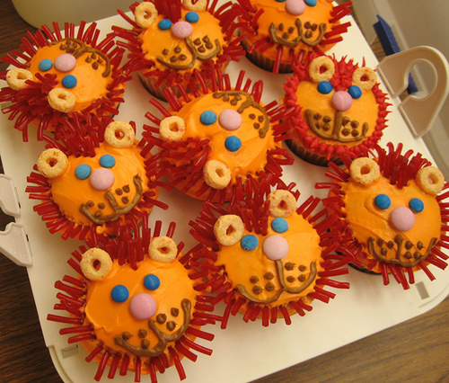 Lion Cupcakes