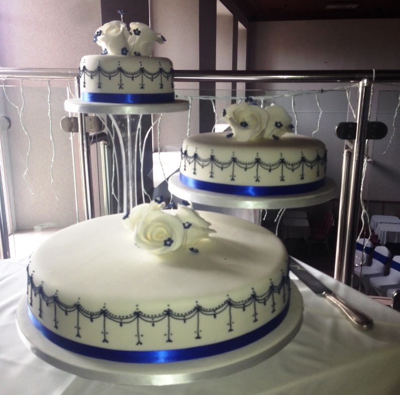 Separated Tier Wedding Cake