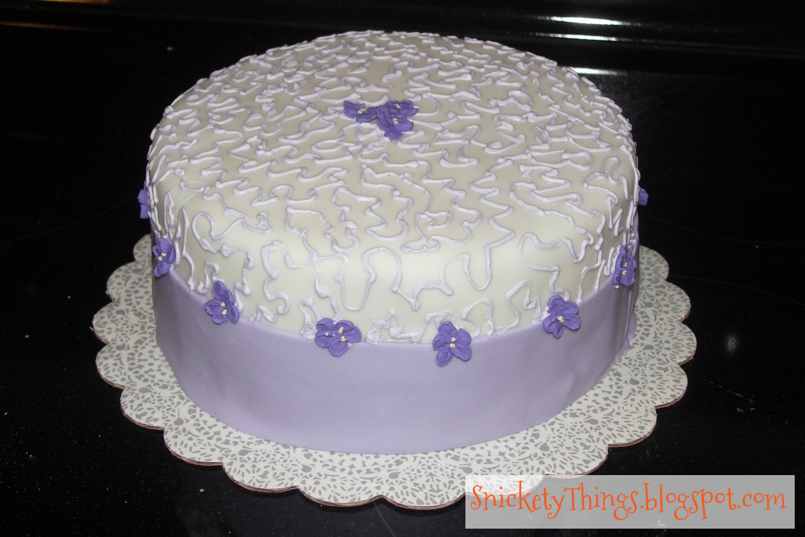 Cake Decorating Cornelli Lace