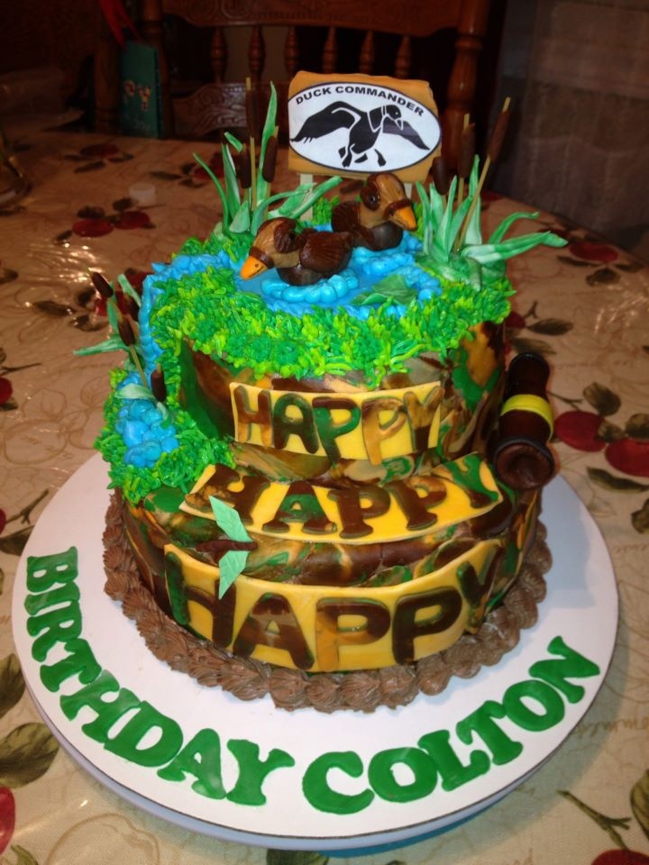 8 Photos of 3D Duck Dynasty Cakes