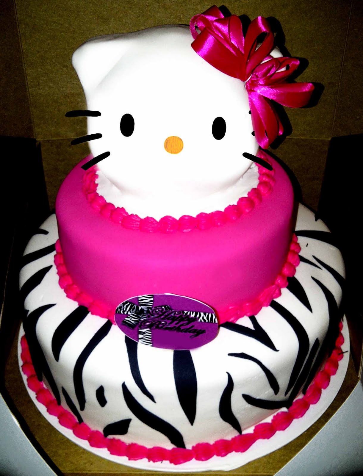 Hello Kitty Zebra Cake