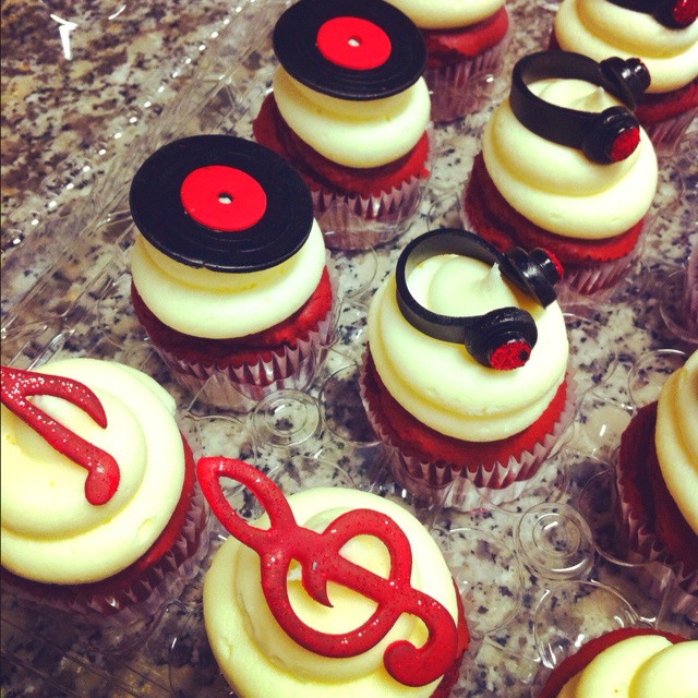 13 Hip Hop Cupcakes Photo Hip Hop Themed Cupcakes Hip Hop