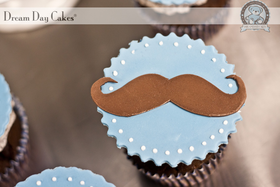 6 Photos of Happy Birthday Mustache Cupcakes