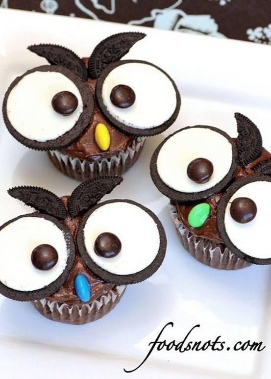 Owl Cupcakes with Oreos