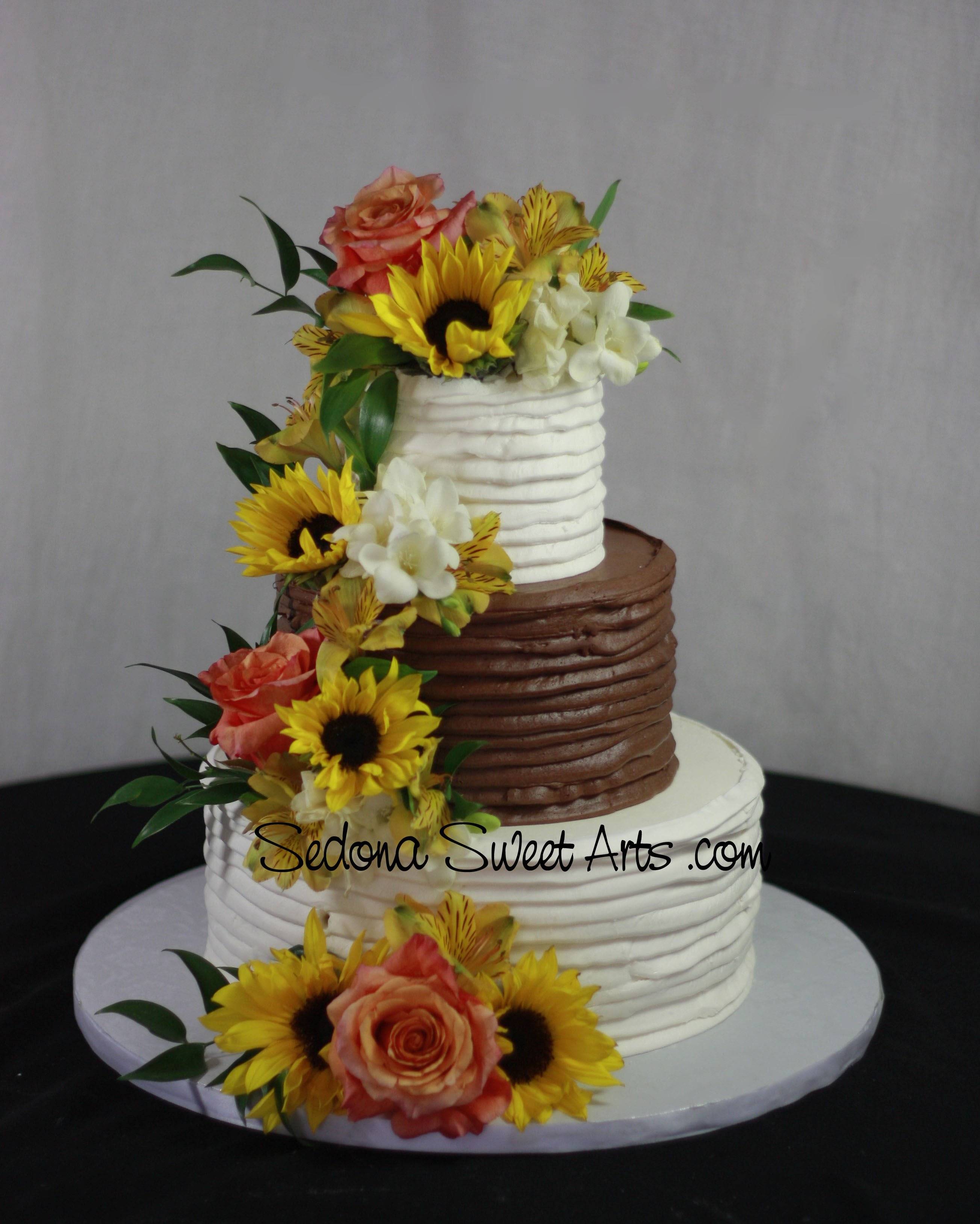 12 Sunflower Wedding Cakes And Roses Photo Roses And Sunflower