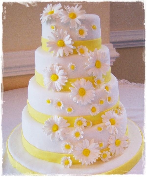 Yellow Daisy Wedding Cake