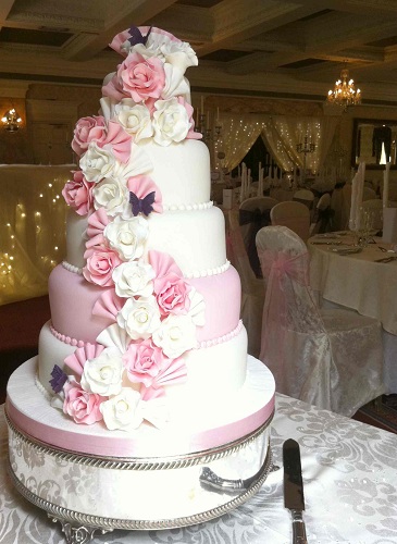 4 Tier Wedding Cake with Roses