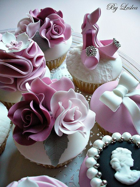 Beautiful Cupcake Cake