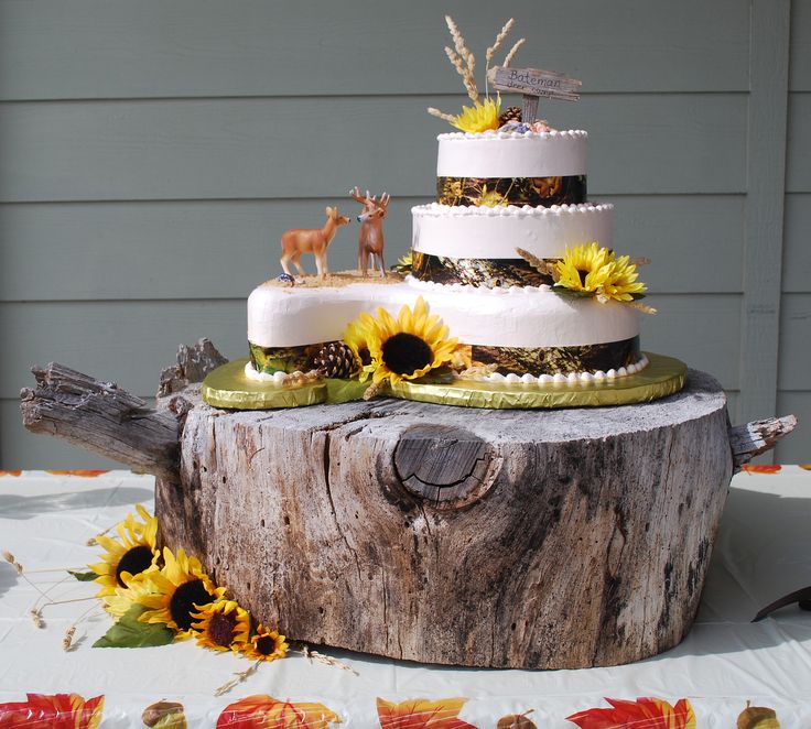 13 Camo And Sunflower Wedding Cakes Photo Fall Camo Wedding Cake