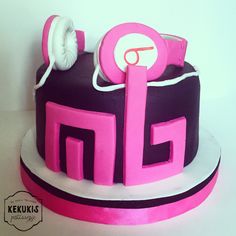 DJ Fondant Cake