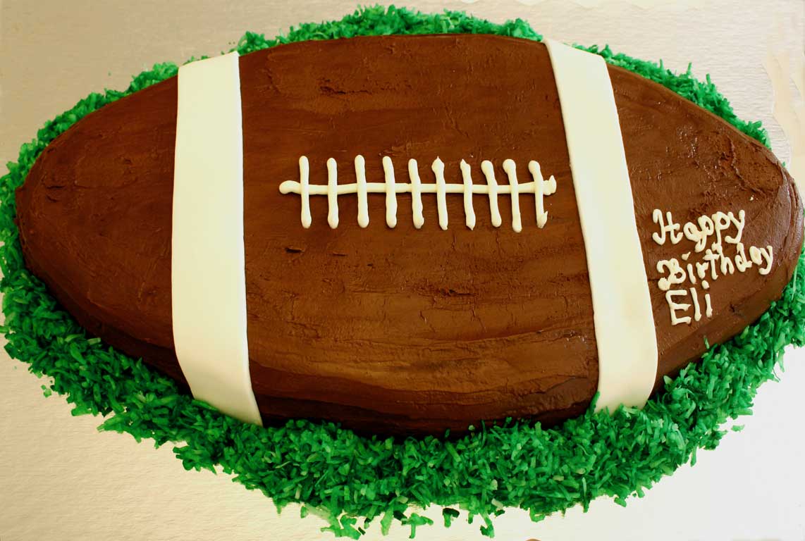 8 Photos of Birthday Cakes Shaped Like Football