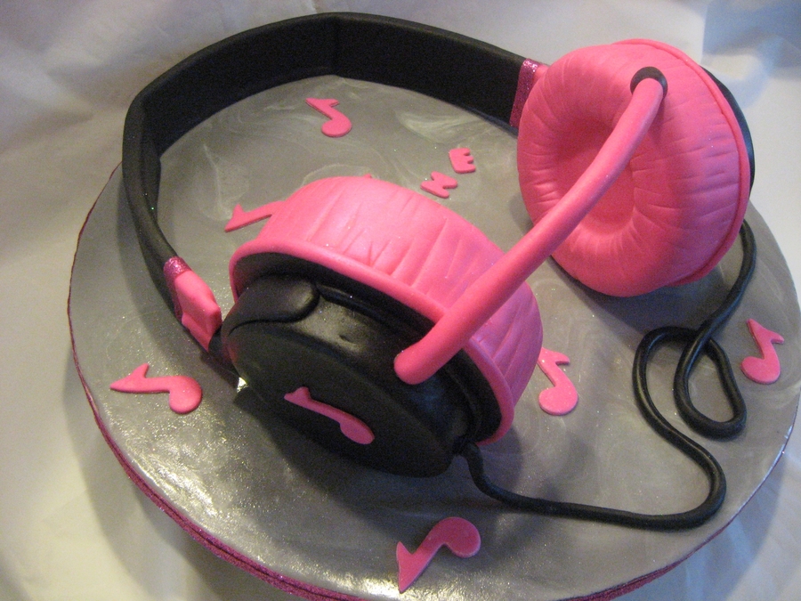 Headphones Birthday Cake