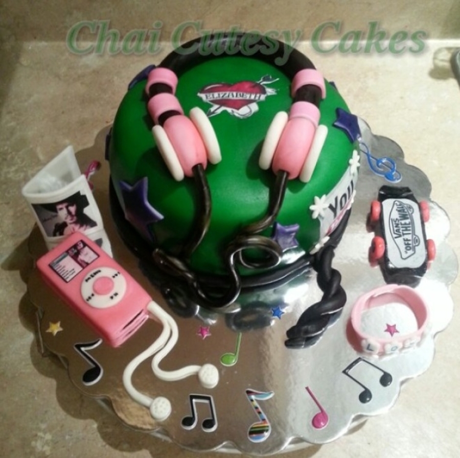 Headphones Birthday Cake