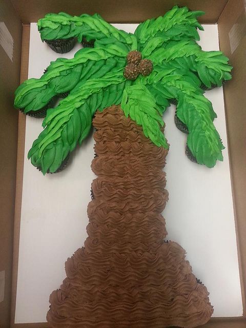 Palm Tree Cupcake Cake