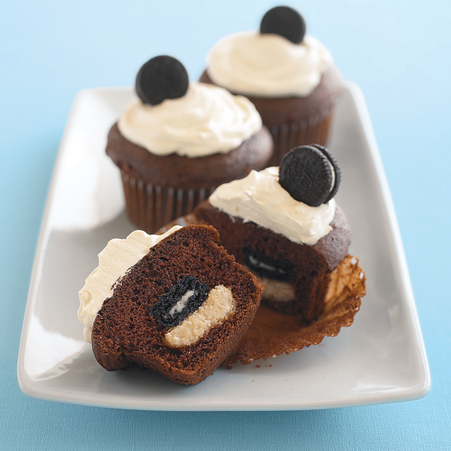 Peanut Butter Oreo Cupcakes