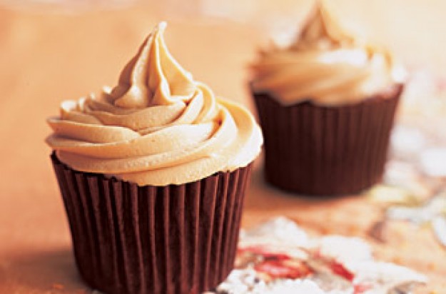 Salted Caramel Cupcakes with Buttercream Frosting