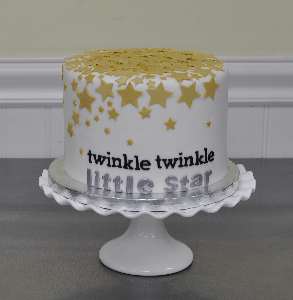 Twinkle Little Star Cake