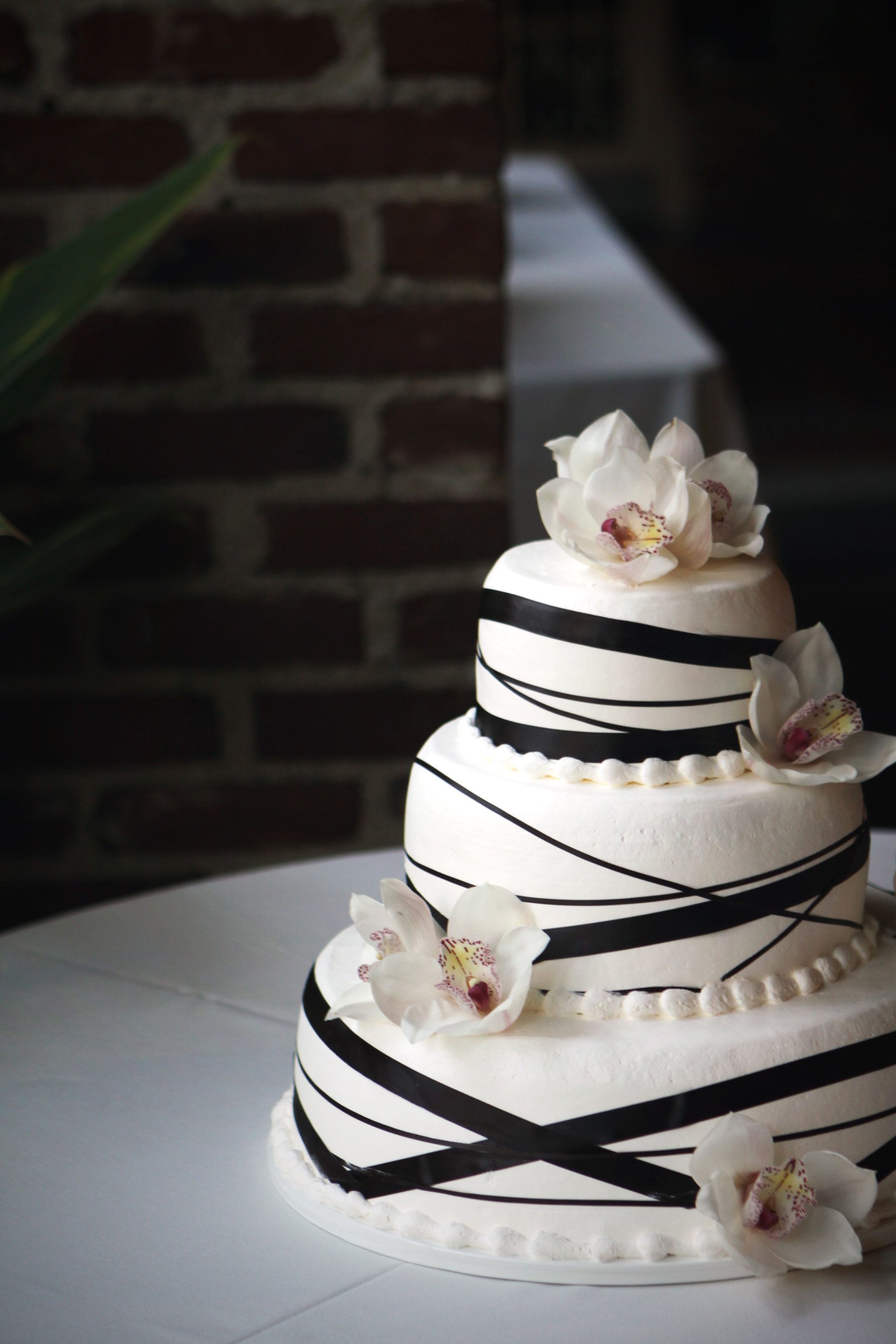 Wedding Cake Ribbon with Flowers