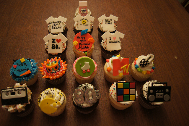 80s Themed Cupcakes