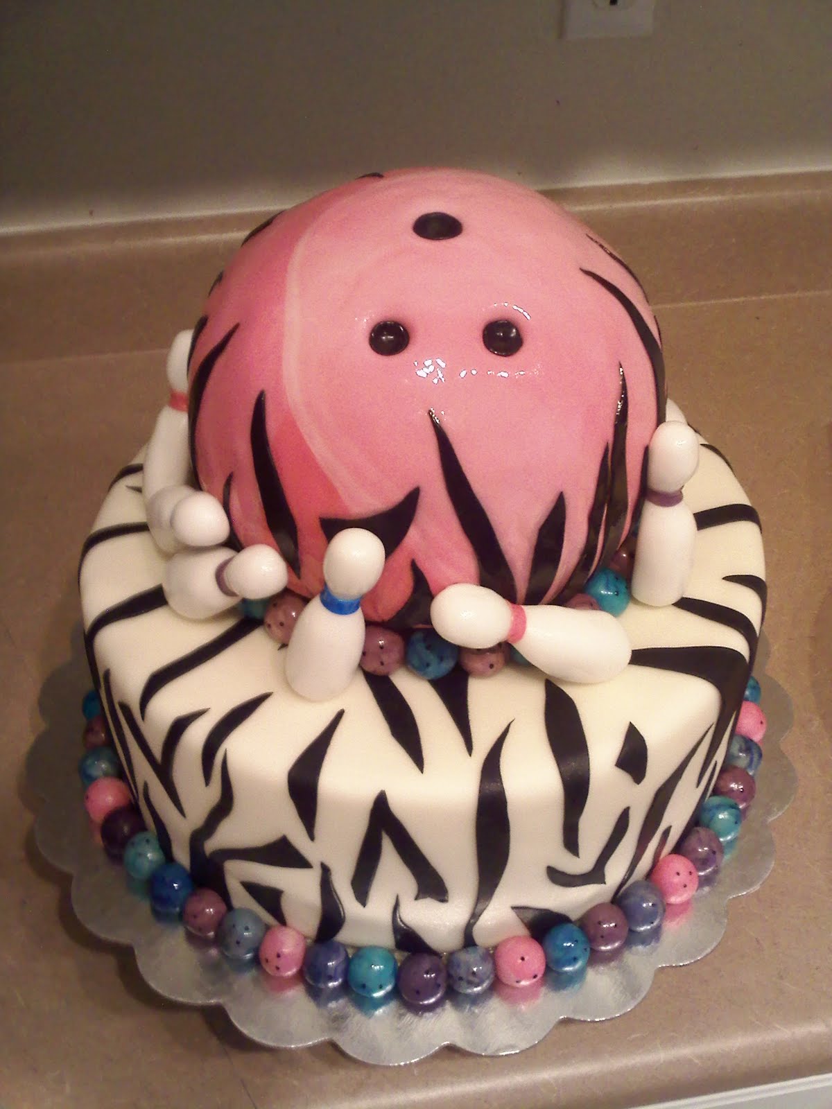 Bowling Ball Cake