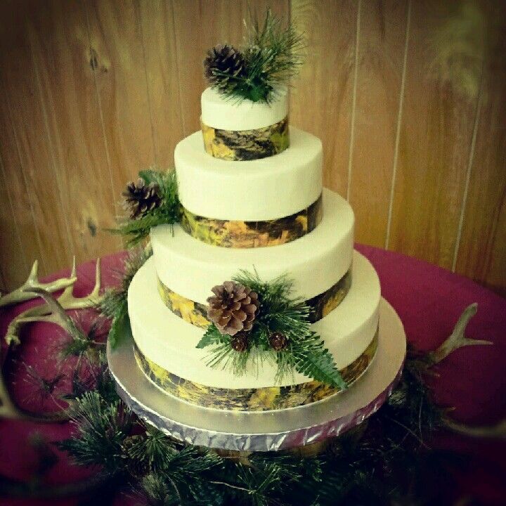 Camo Wedding Cake