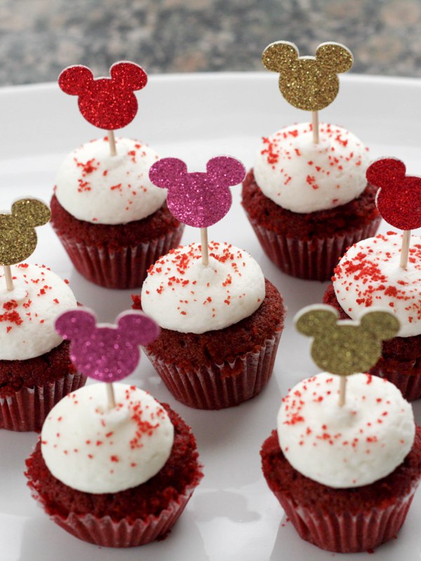 DIY Mickey Mouse Cupcake Toppers