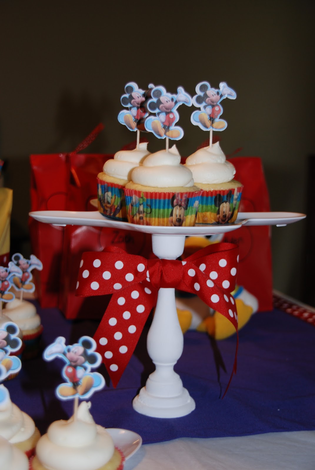 Mickey Mouse Cupcake Stand