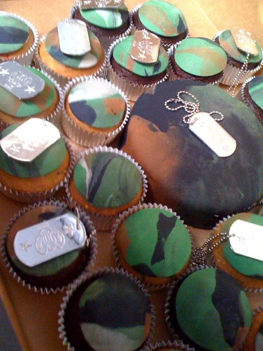 Camo Cupcakes