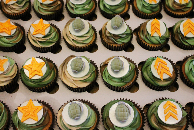 Camouflage Cupcakes