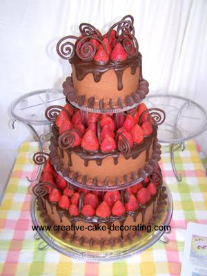 Chocolate Cake with Strawberries Decorating Ideas