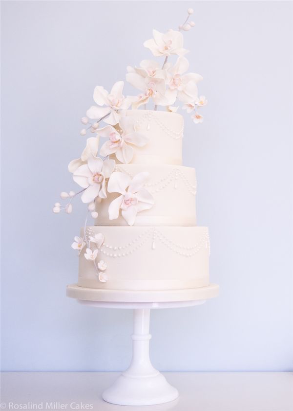 Elegant Wedding Cake