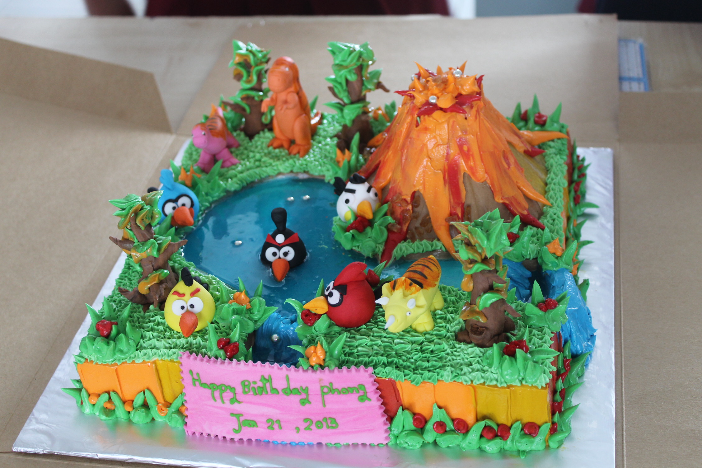 Good Dinosaur Cake