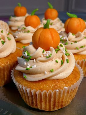 Halloween Pumpkin Cupcakes