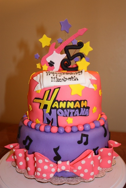 Hannah Montana Cake