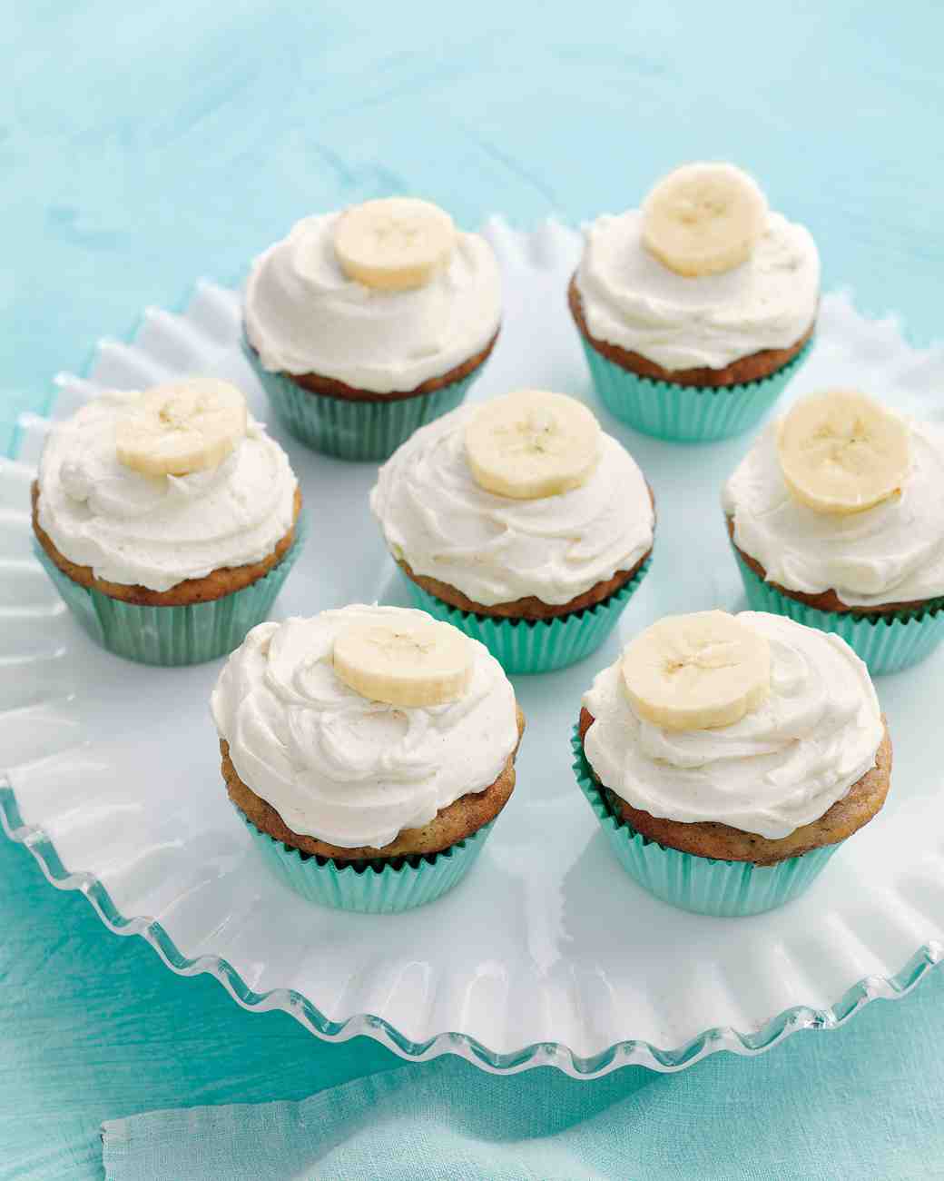 Honey Banana Cupcakes with Frosting