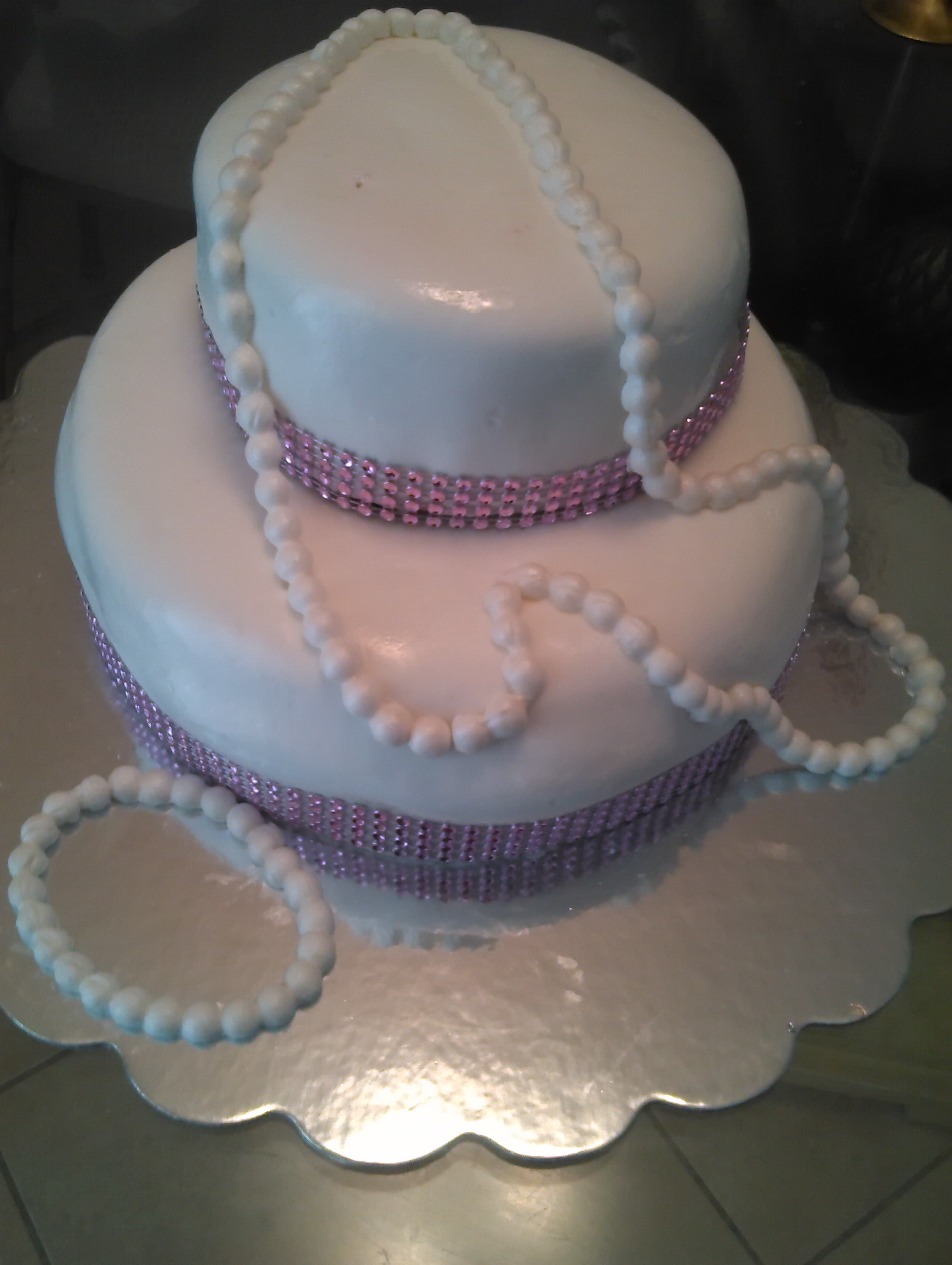 Pink Diamonds and Pearls Cake