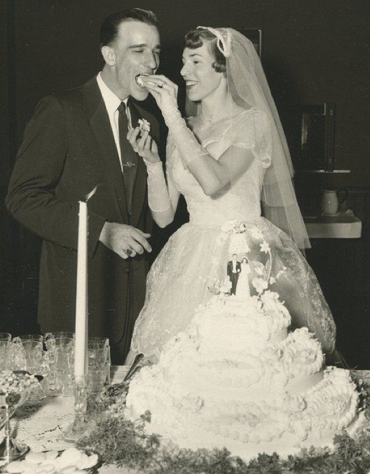 11 Wedding Cakes Of The 50s Photo - 1950s Vintage Wedding Cake, Wedding ...