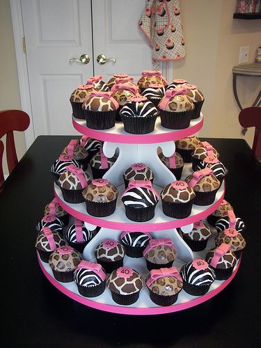 Animal Print Cupcakes