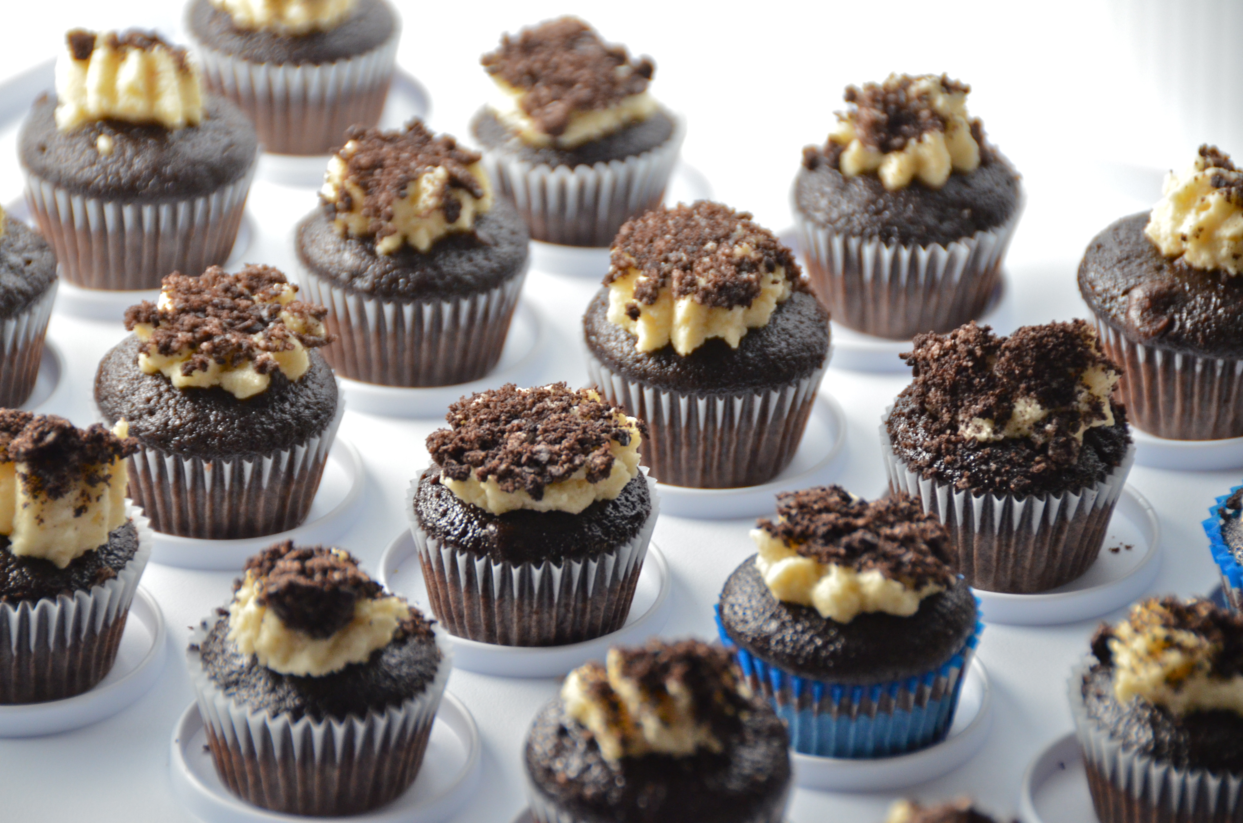 Cookies and Cream Cupcakes