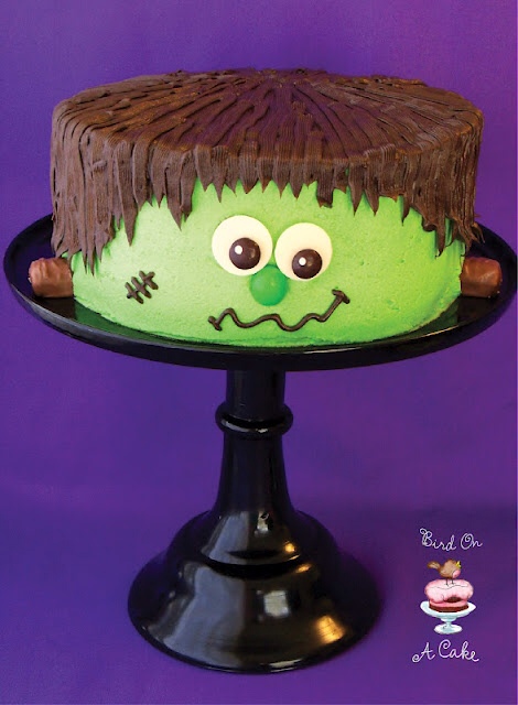 10 Photos of Scoopy Homemade Halloween Cakes