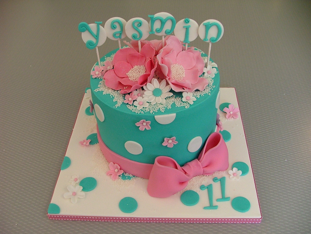 Girls Fondant Birthday Cake