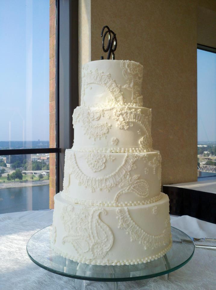 Lace Buttercream Wedding Cake