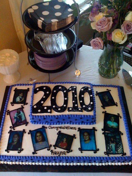 Memory Graduation Cakes